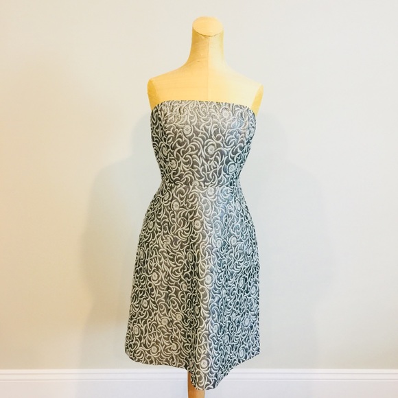 The Limited Dresses & Skirts - NWT The Limited Cocktail Dress - Size 6